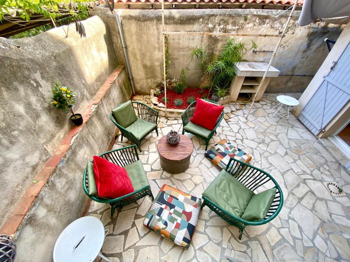 Le Patio Apartment Ollioules Exterior photo